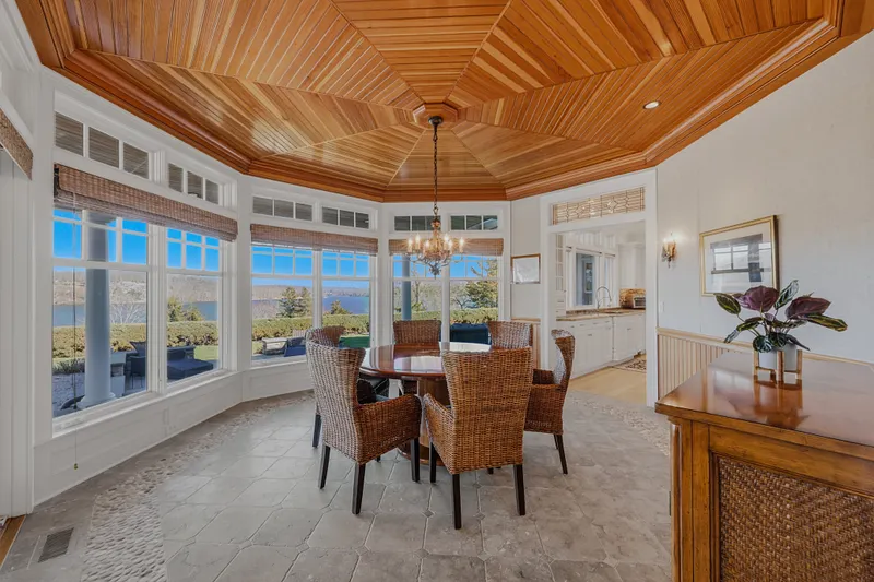 175 River Road Photo 10
