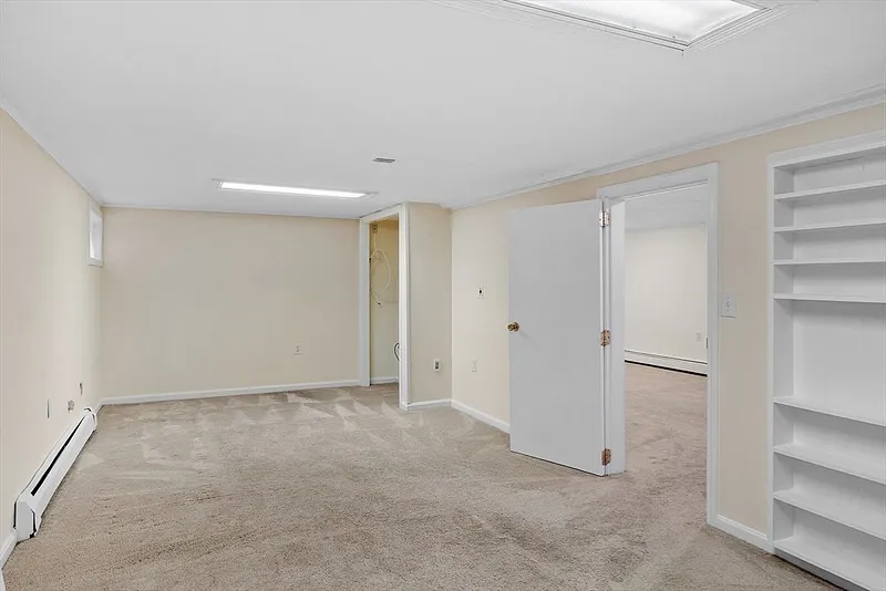 33 Eastview Road Photo 31