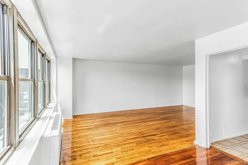 209-39 23rd Avenue  #3F Photo 6