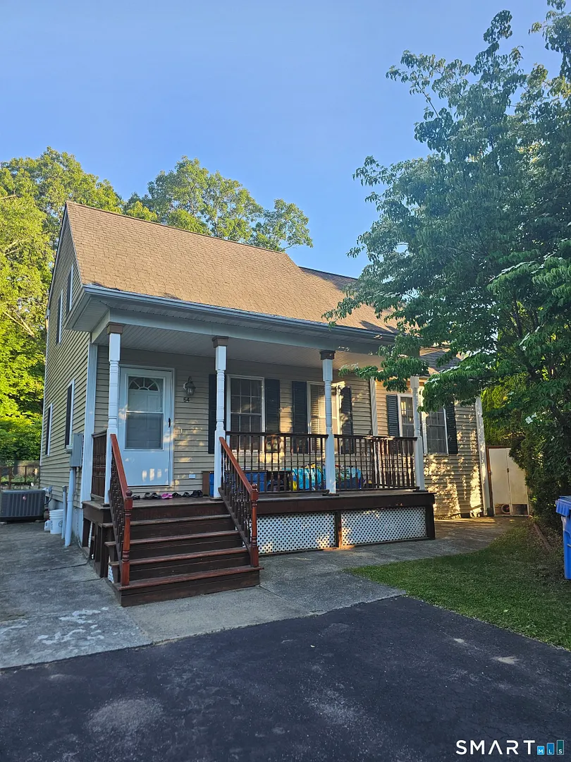 54 Alice Street Photo 3