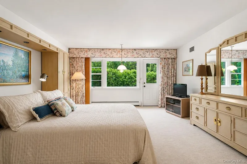 9 Parkfield Road Photo 18