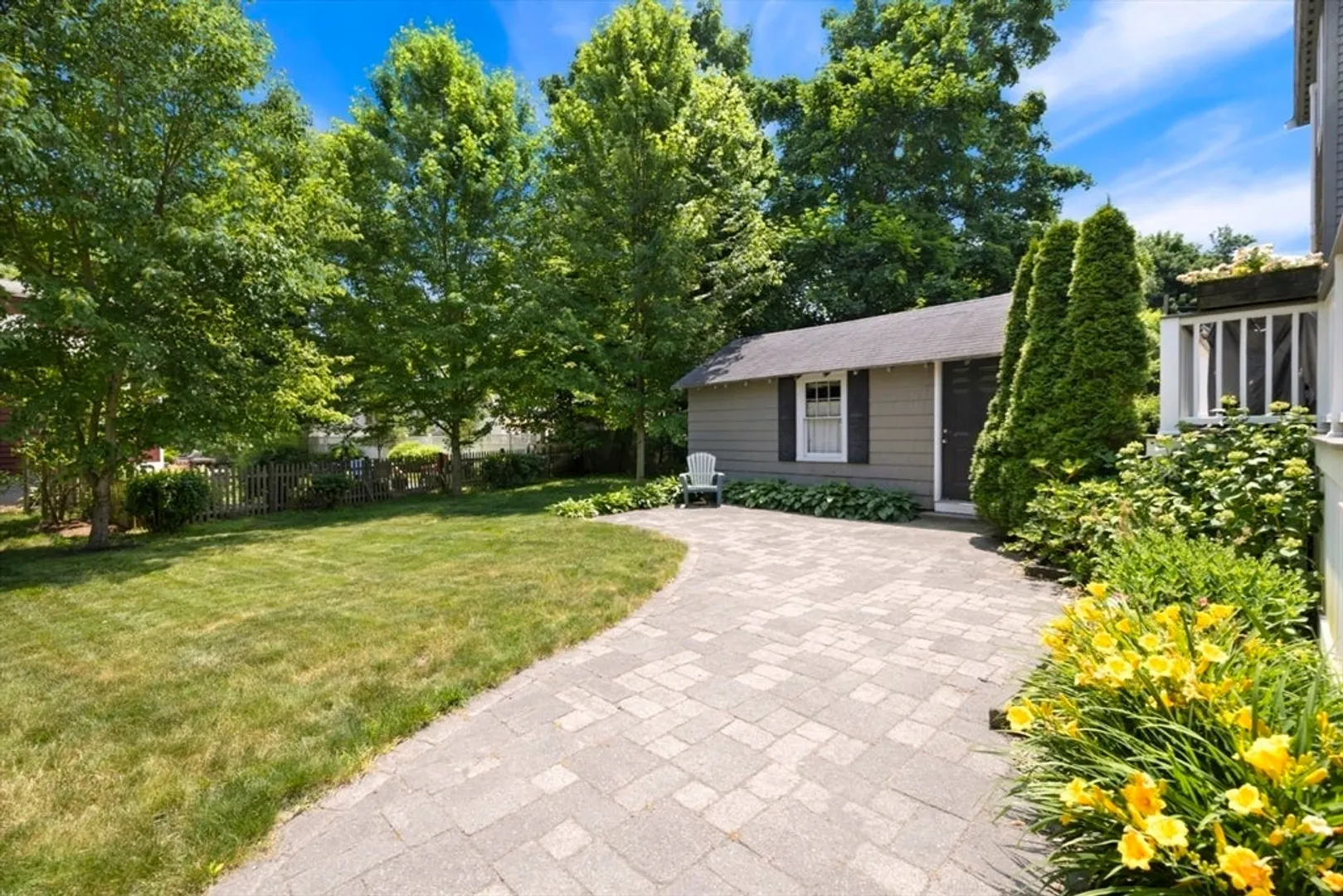 71 Grove Street Photo 28