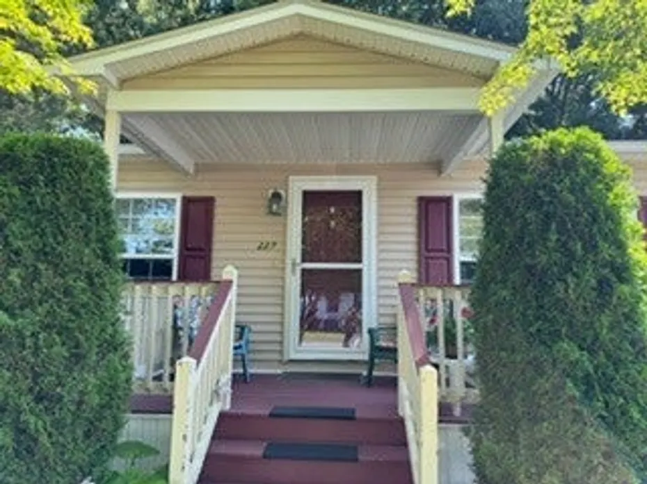 50 Highland Street Unit 227 Photo 4