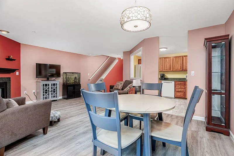 195 Bridle Cross Road #195 Photo 13