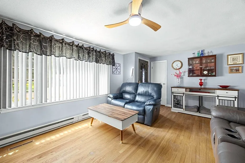 68 Parenteau Dr Photo 16