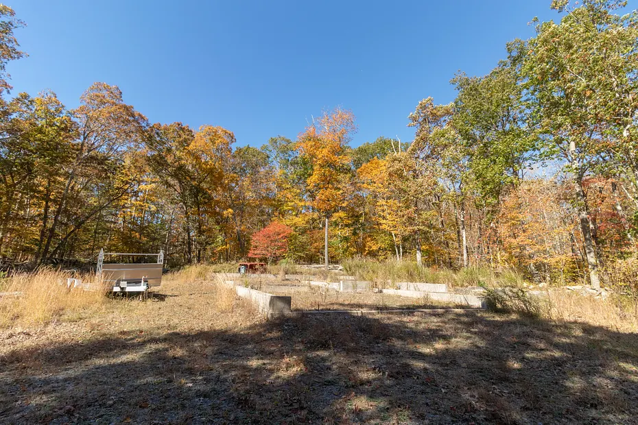 4 Laurel Lane Photo 18