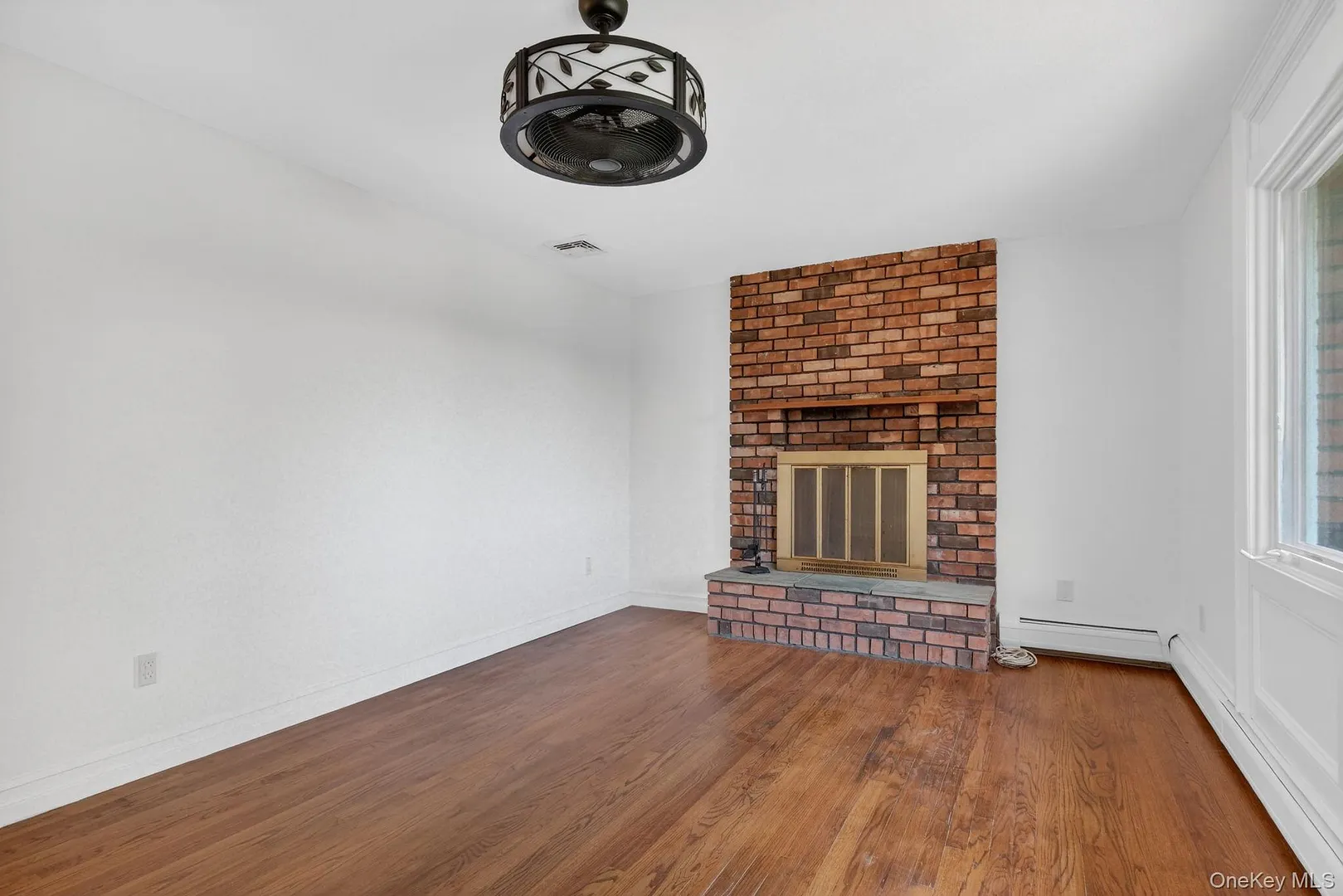 21 Crest Court Photo 9