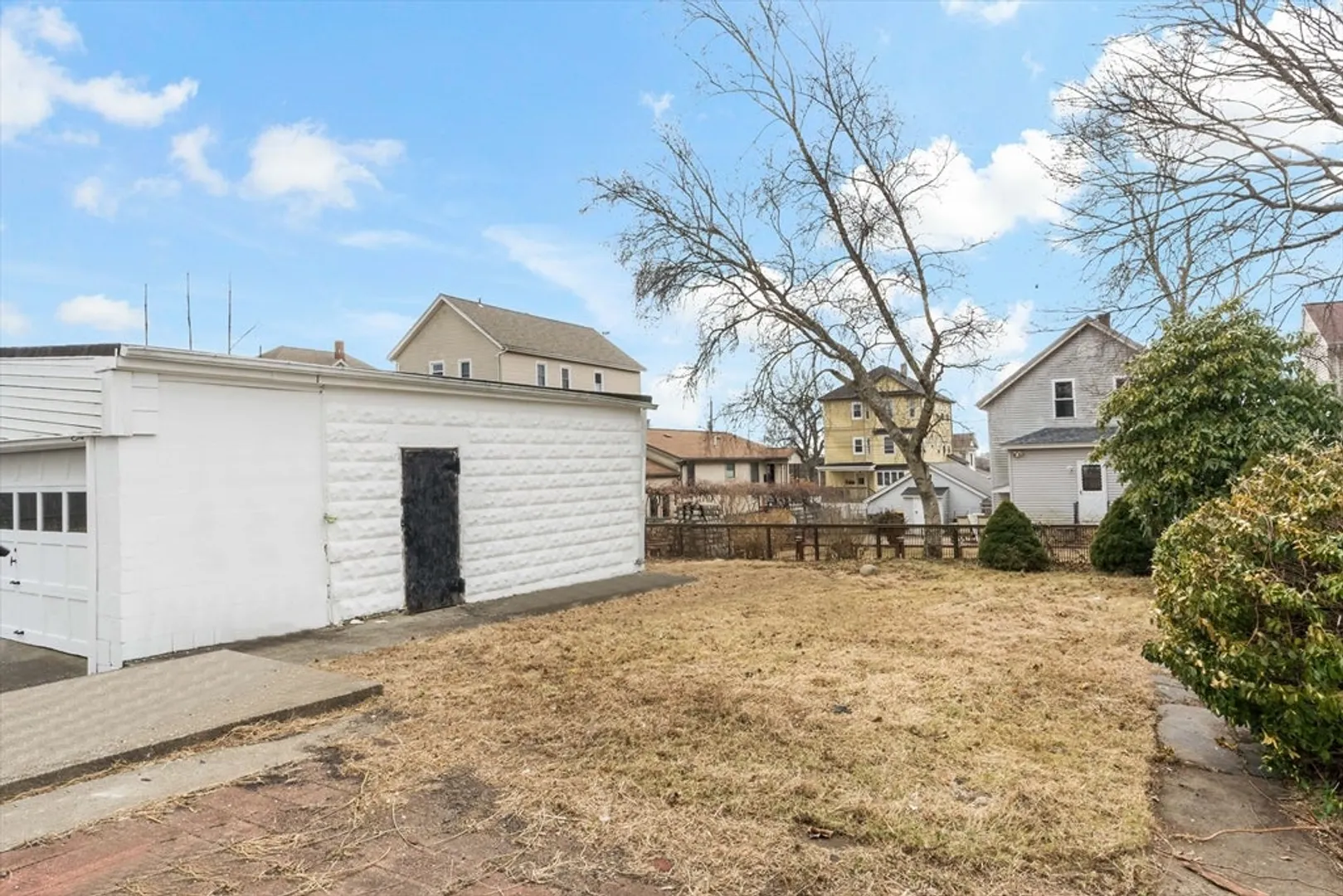 193 Jepson St Photo 4