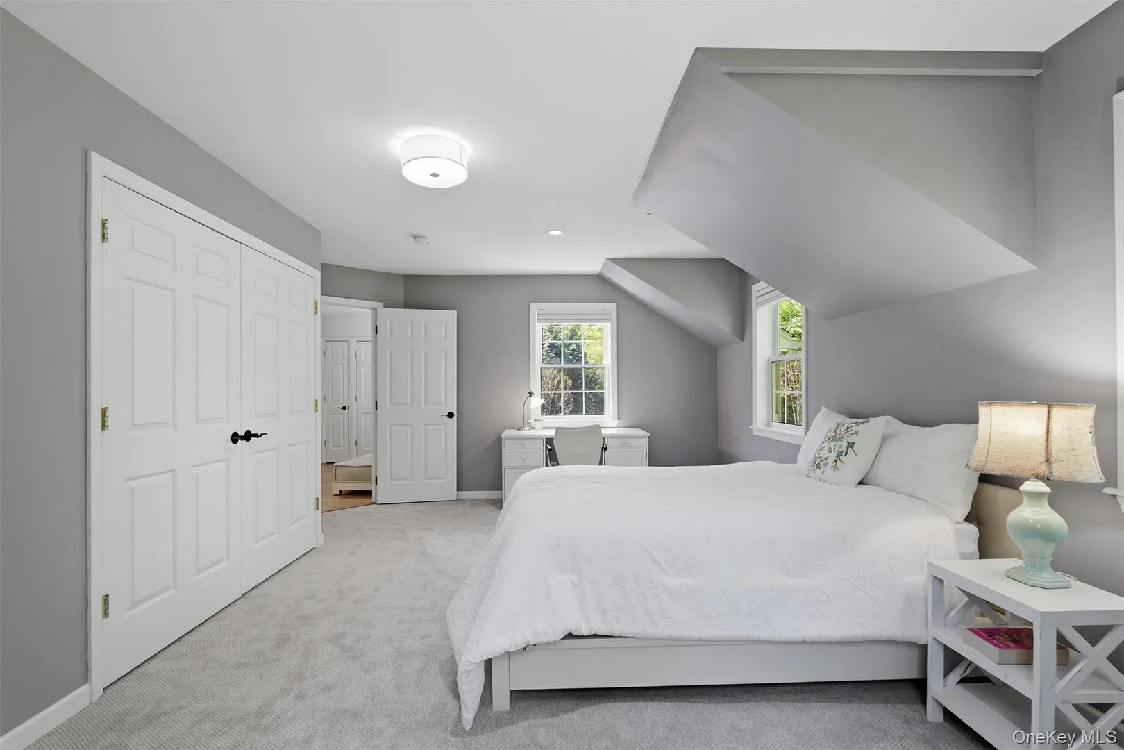 136 Devonshire Road Photo 26