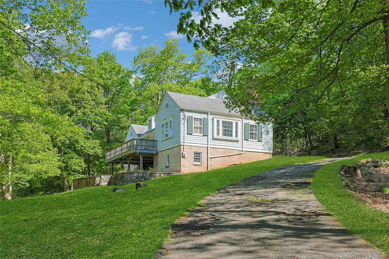 982 Bradley Parkway Photo 40
