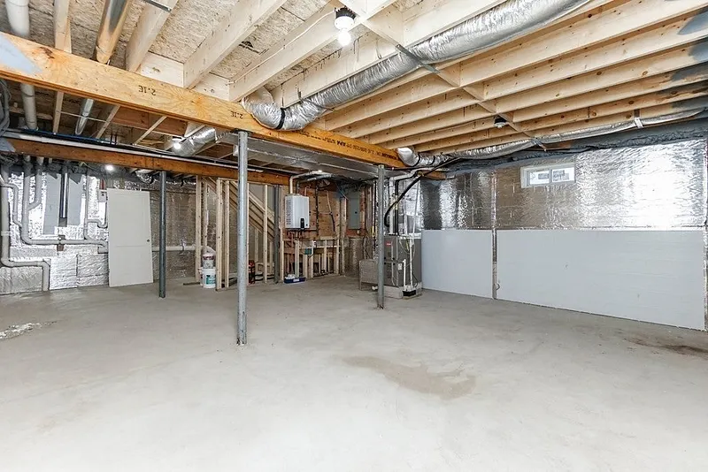 100 Kendall Avenue Photo 34