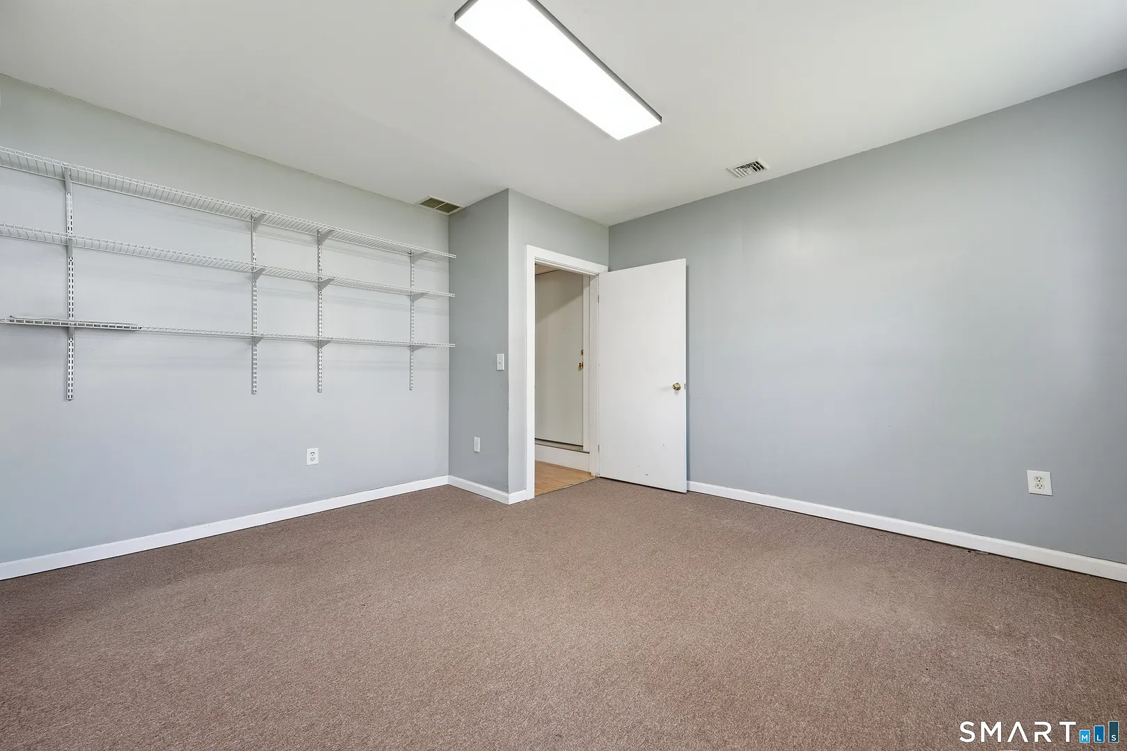 34 Clifton Avenue Photo 10