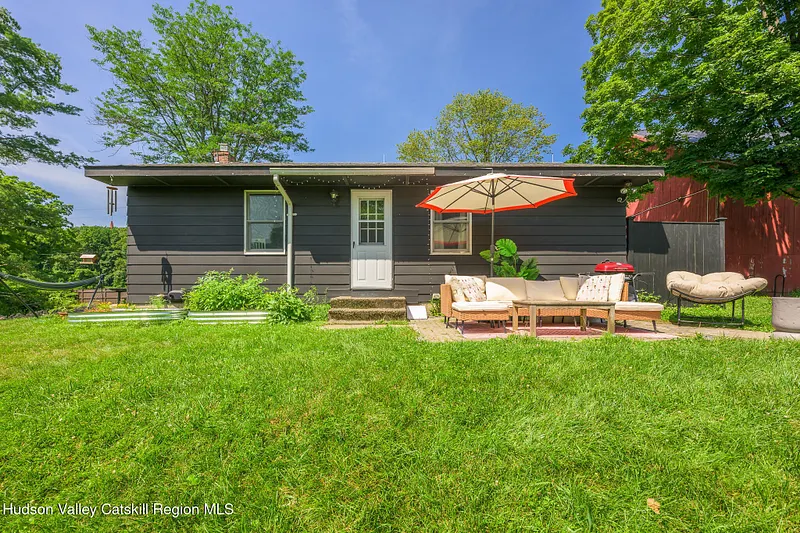 158 Bristol Road Photo 44