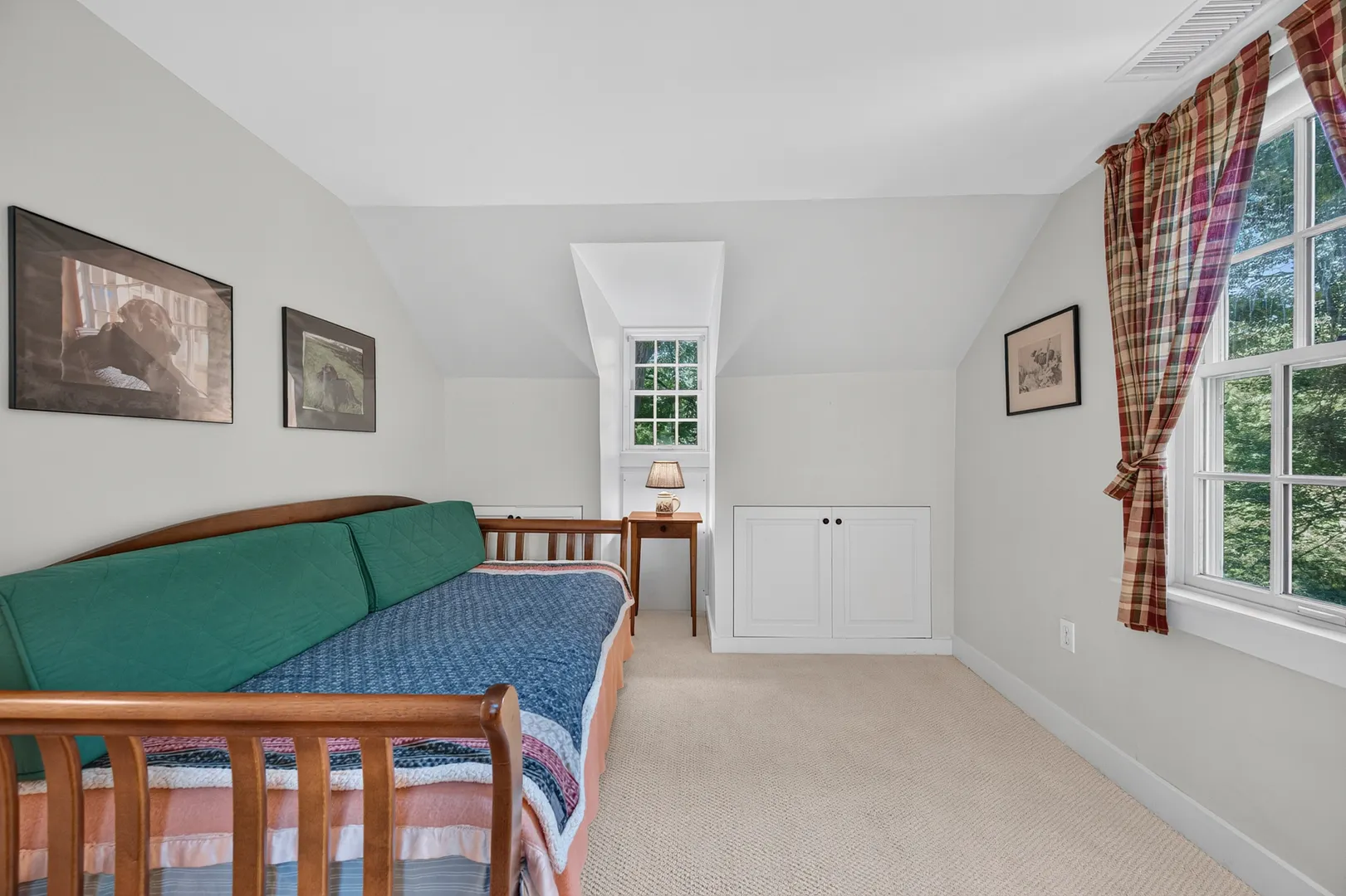 9 Ingham Hill Road Photo 25