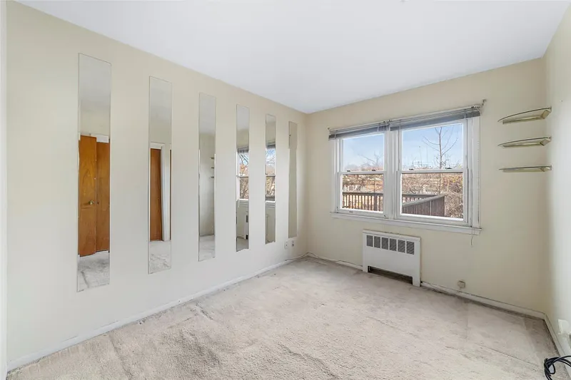 85 Stevens Avenue Photo 13