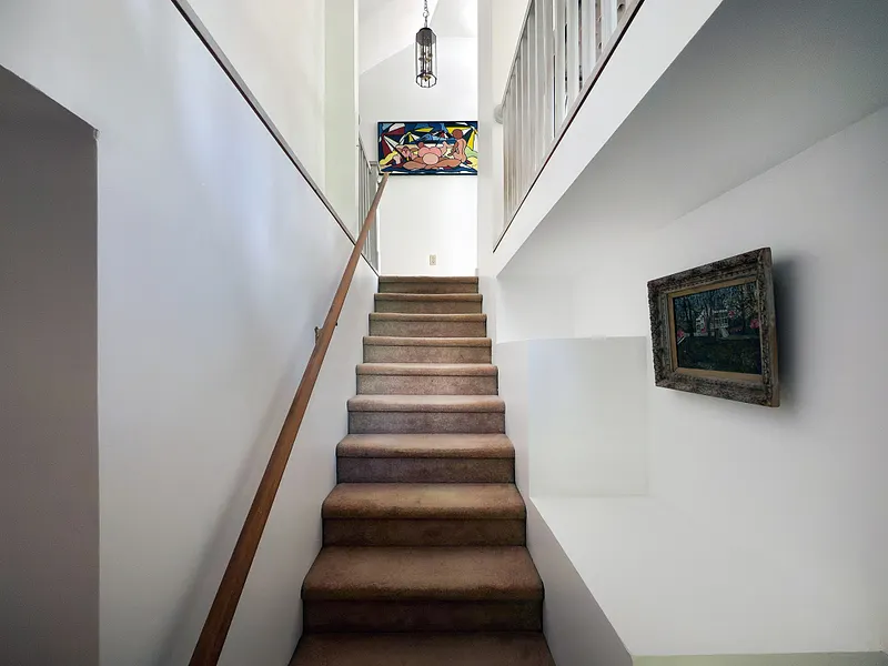49 South Street Photo 18