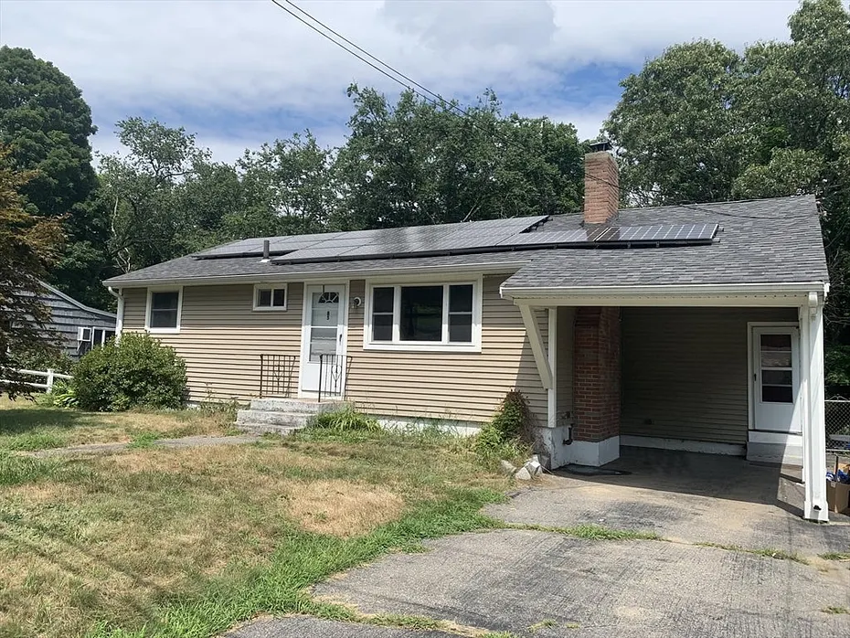 85 Gile St Photo 1