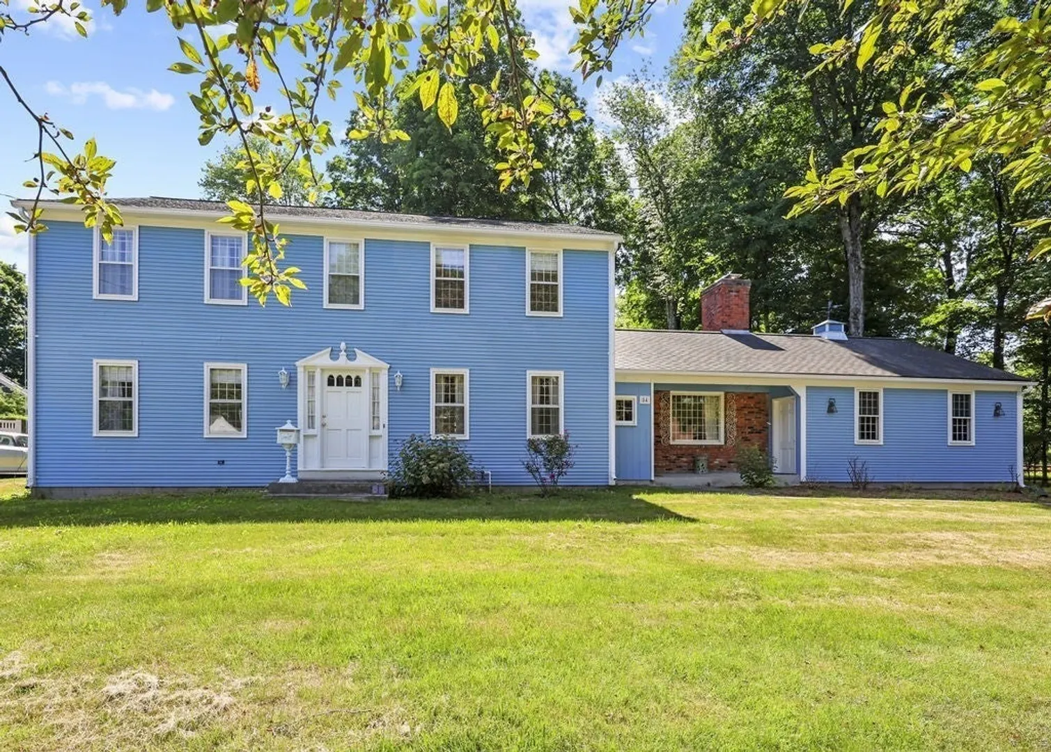 84 Brewster Rd Photo 1