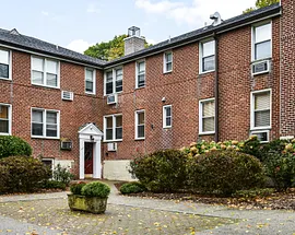 327 Palmer Terrace  #2E