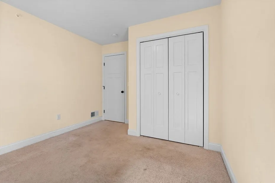 11 Rockingham Road  #H Photo 18