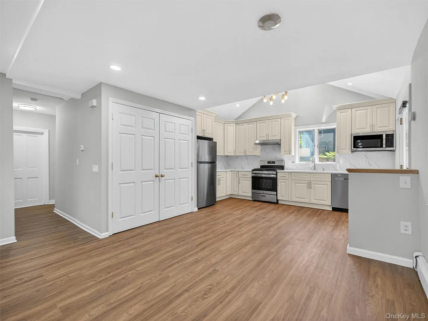 14 Forest Glen Road Photo 22