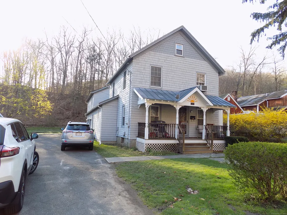 48 & 50 Nashville Road Photo 8