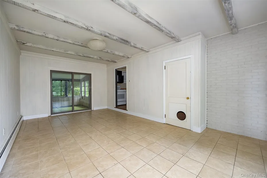 166 Vassar Road Photo 14