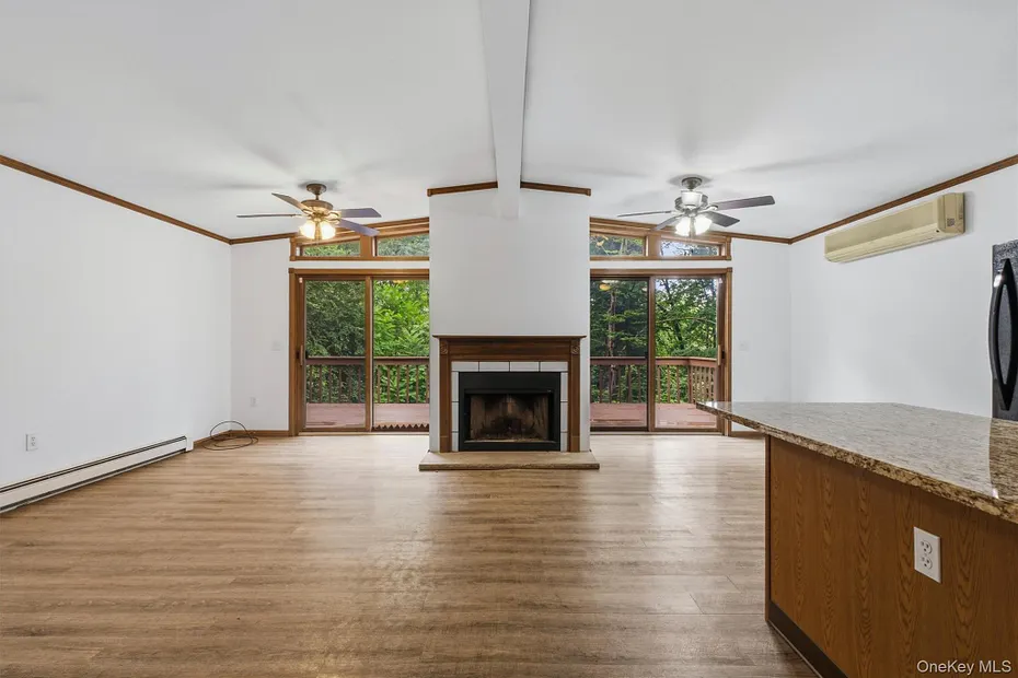 35 Moccasin View Road Photo 19