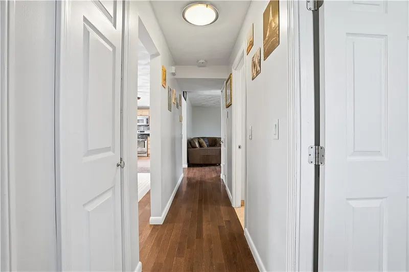 224 Sargent Street Photo 17