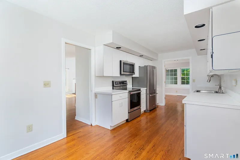 170 Glengarry Road #170 Photo 15