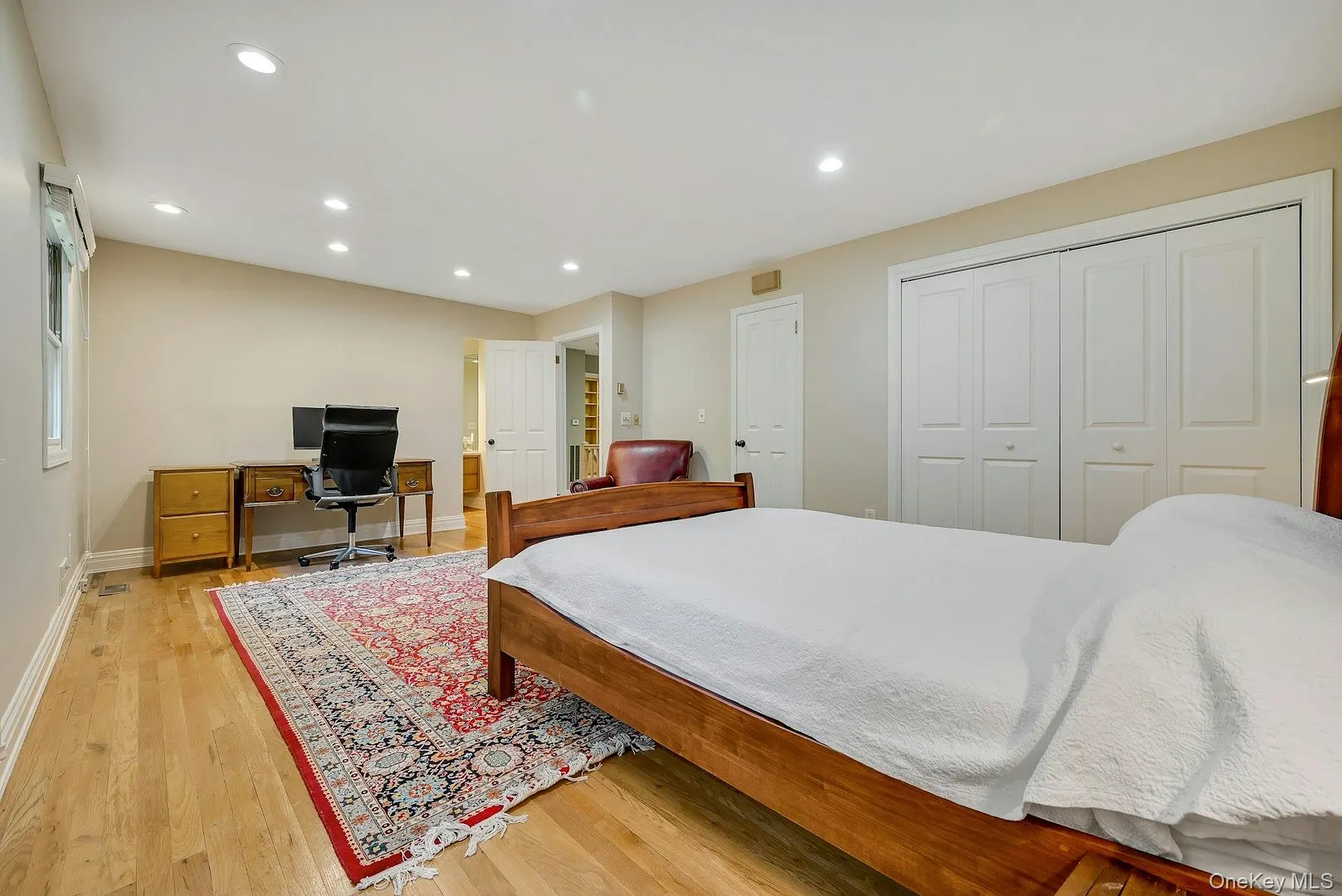 19 York Drive Photo 26