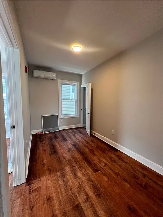 237 Cowden Street Photo 22