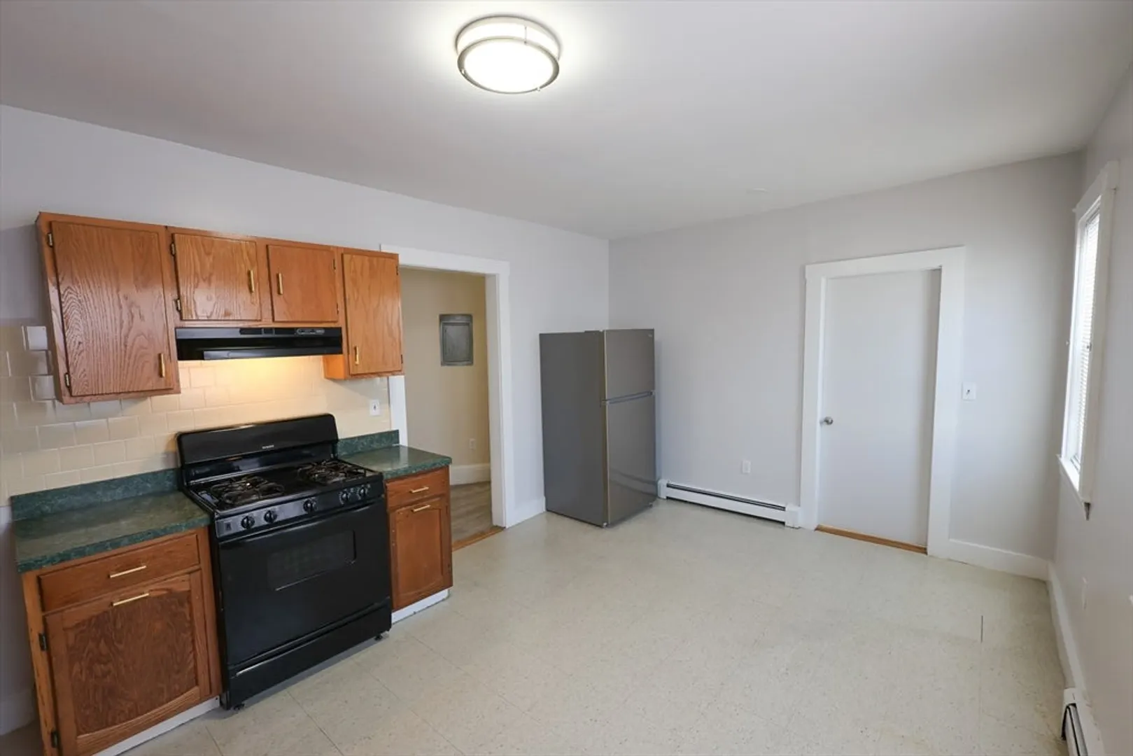 30 Millet Street  #2 Photo 1