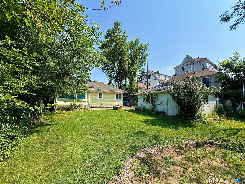 41 Quince Street Photo 32