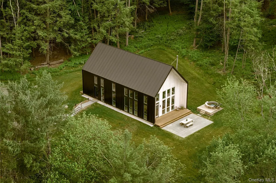 596 Perry Road Photo 34