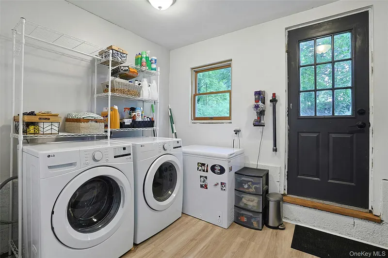 177 Lindsey Avenue Photo 11