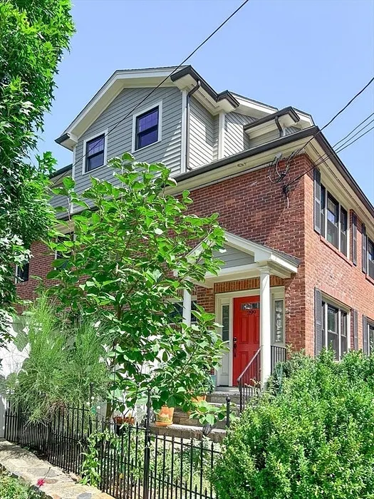 299 Walnut Street  #1 Photo 39
