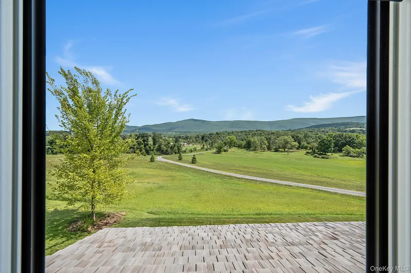 1105 East Ancram Road Photo 12