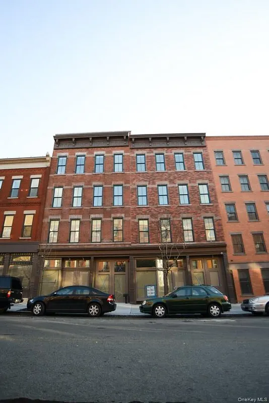 114 Greenpoint Avenue Photo 2