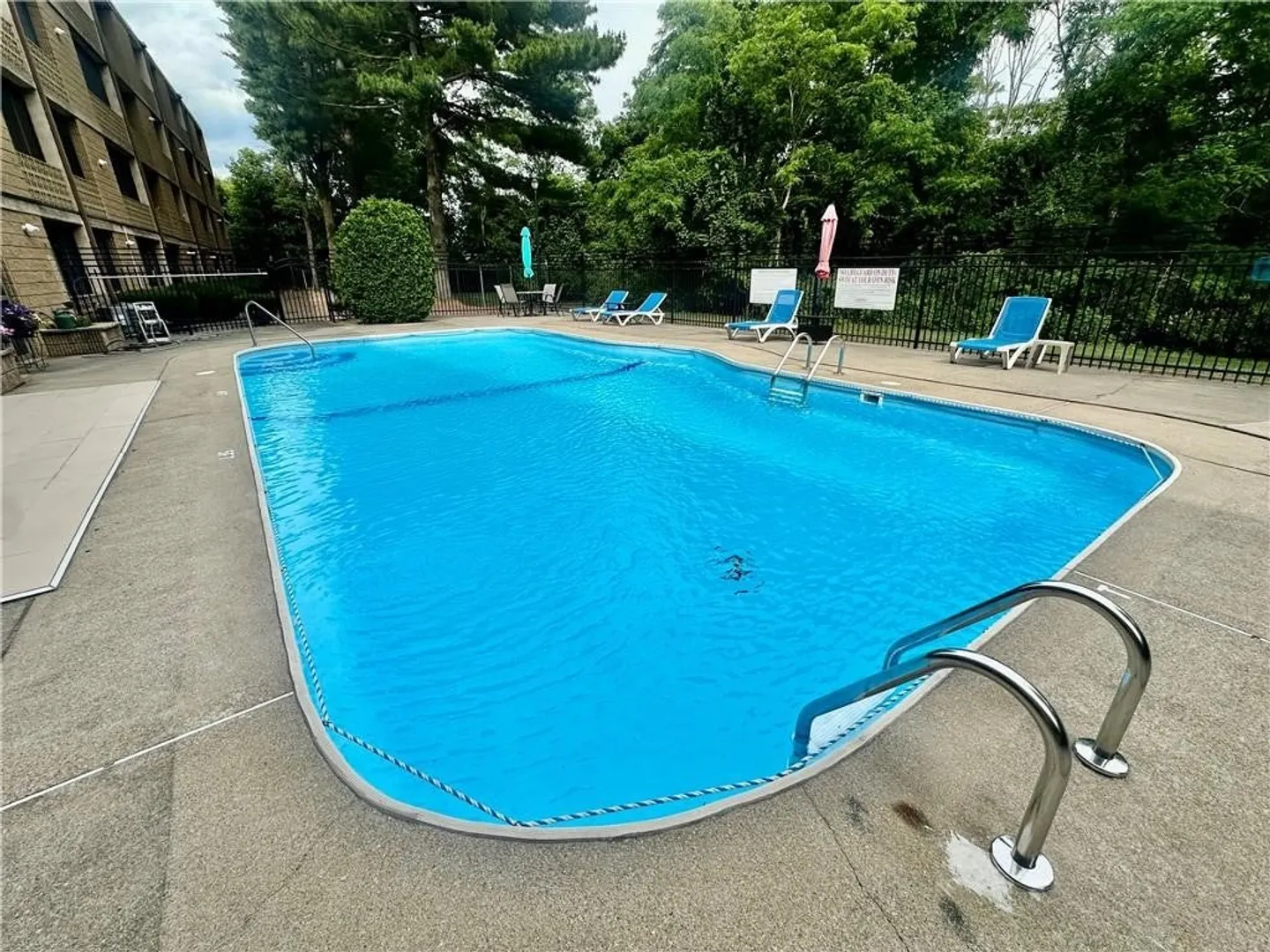 175 Hoffman Avenue  #410 Photo 11