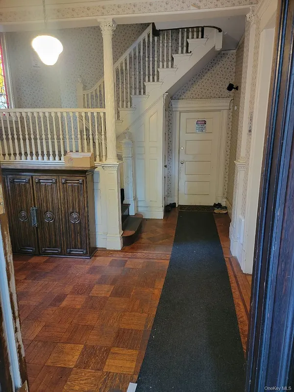 23 Cottage Avenue Photo 6