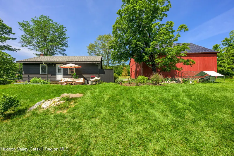 158 Bristol Road Photo 45