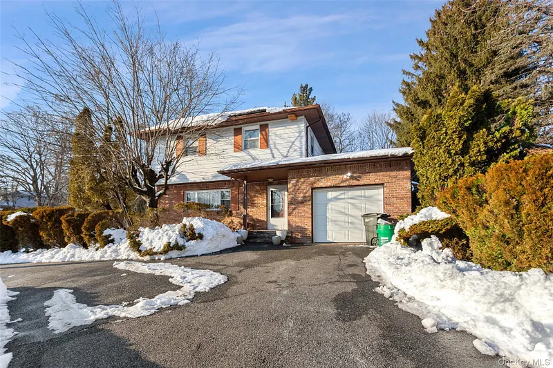 6 Merrick Lane Photo 28