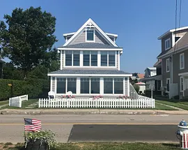 263 Seaside Avenue