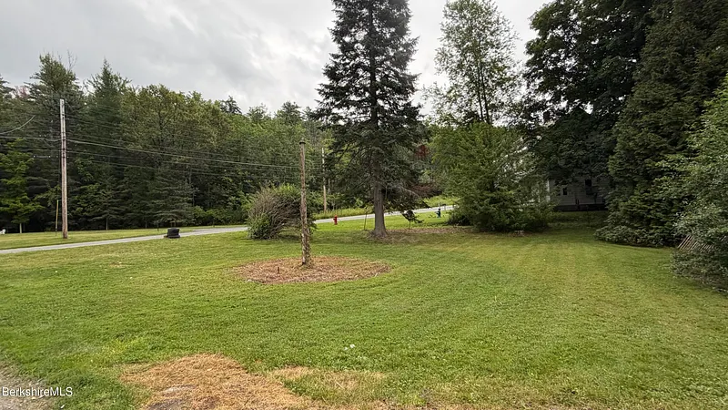 674 Mohawk Trail Photo 8