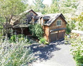 53 West Hyerdale Drive