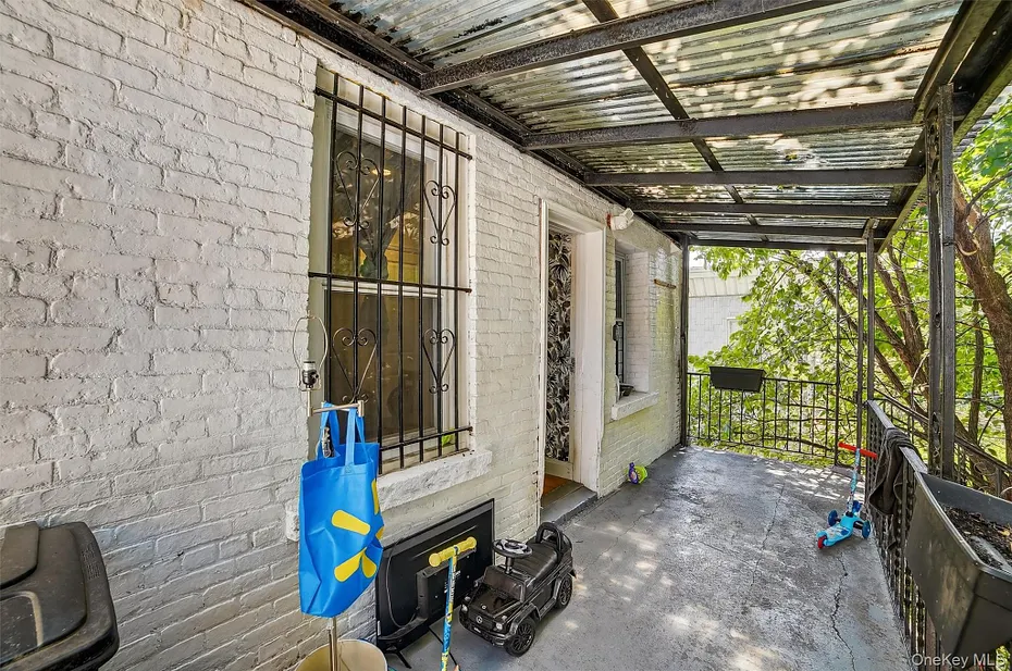 105 Palisade Avenue Photo 29
