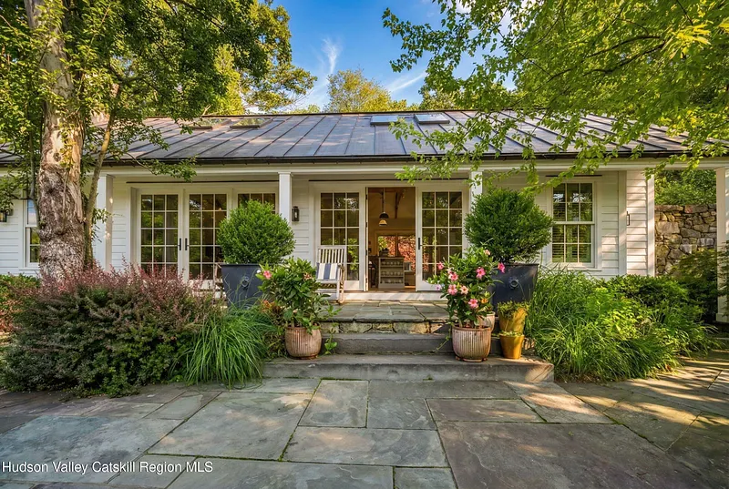 47 White Bridge Road Photo 30
