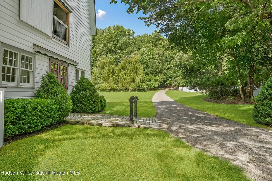 47 White Bridge Road Photo 40
