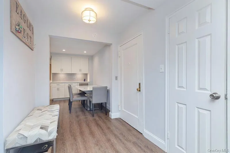15 Leewood Circle  #1R Photo 2